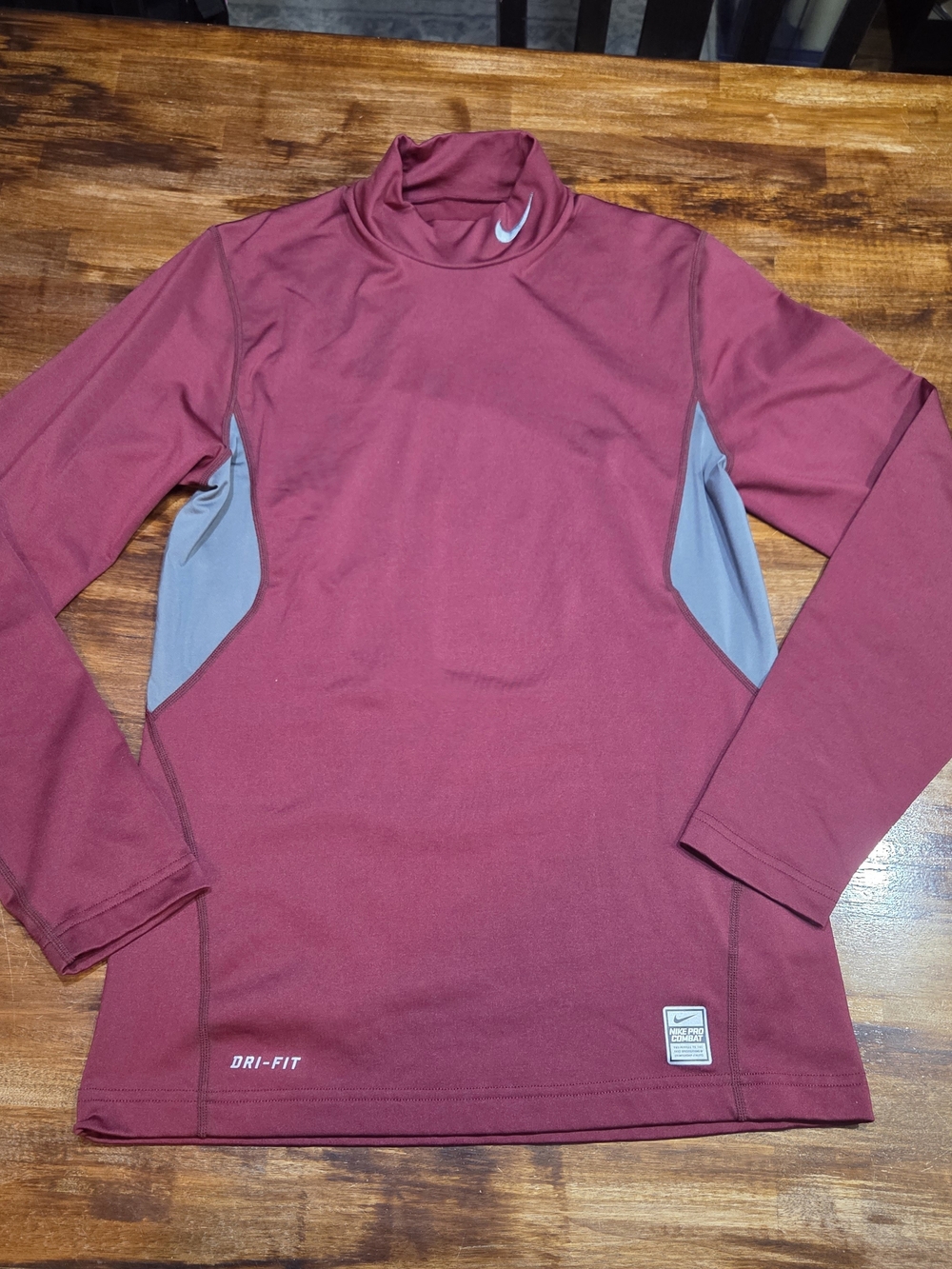 Nike Pro Combat Hyperwarm Mock Neck Top S Red Black Dri-FIT Fitted Burgundy/Grey
